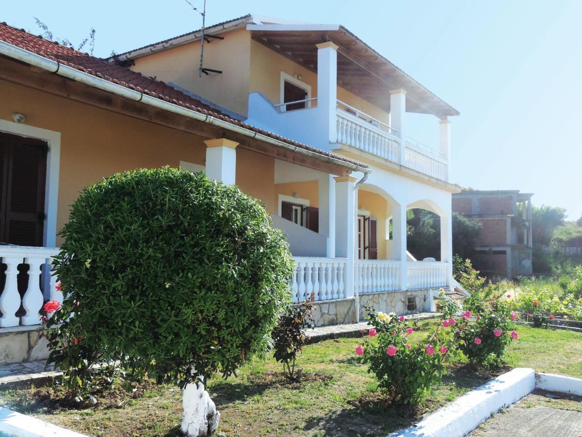 Apartments Peli-Maria Agios Stefanos Avliotes  Bagian luar foto