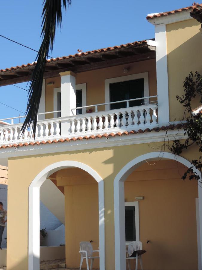 Apartments Peli-Maria Agios Stefanos Avliotes  Bagian luar foto